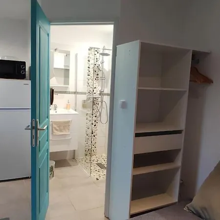 Ferienhaus Tiny House Avec Piscine A *