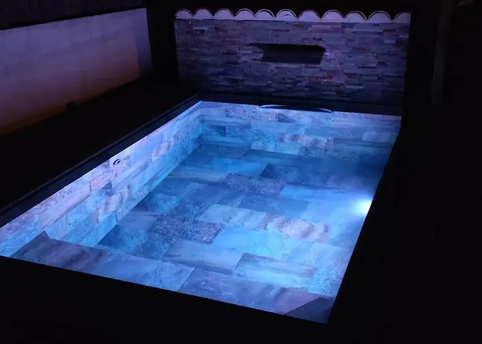 Tiny House Avec Piscine A *