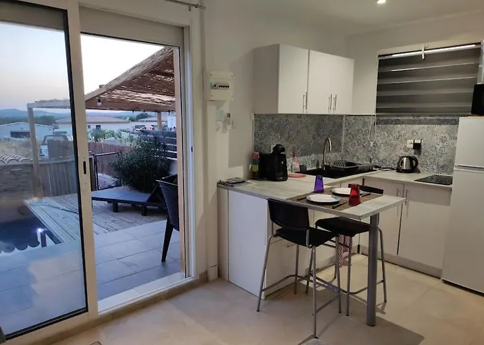 Tiny House Avec Piscine A 別荘 *