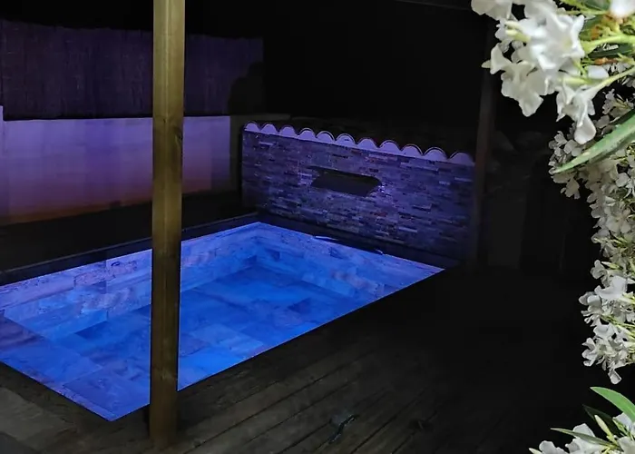 別荘 Tiny House Avec Piscine A